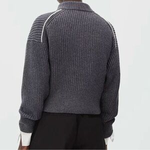 Everlane Charcoal Turtleneck Sweater